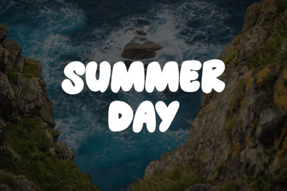 Summer Day: The Perfect Display Font for Small Business Branding